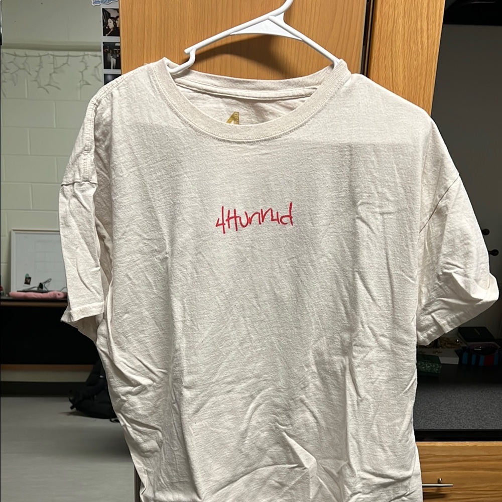 4Hunnid Cream T-Shirt
